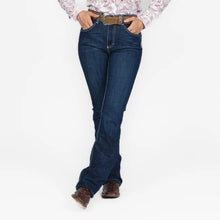 Cargar imagen en el visor de la galería, Jeans Dama Wrangler Corte Bota Mod. 112367221