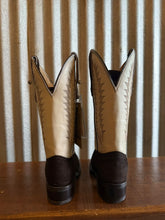 Cargar imagen en el visor de la galería, Bota Dama Tombstone® Arena Queen Nogales Café Estilo AQNOGDA02HR