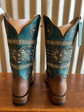 Cargar imagen en el visor de la galería, Bota Dama Toro Sentado Cayetana Turquesa Estilo 092