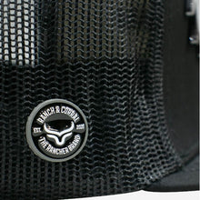 Cargar imagen en el visor de la galería, Gorra Ranch &amp; Corral® Rooster 28
